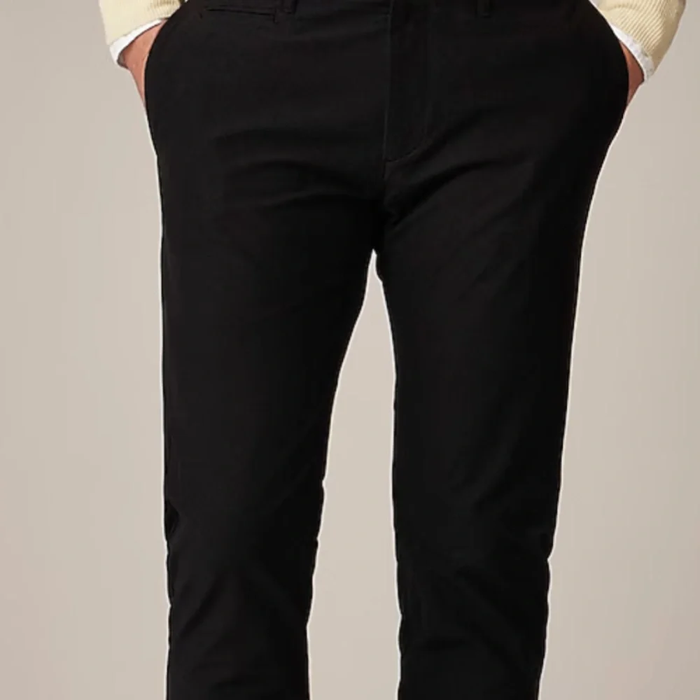 J CREW Black 484 Slim-fit tech pant for Men - Size 30 x‎ 32.